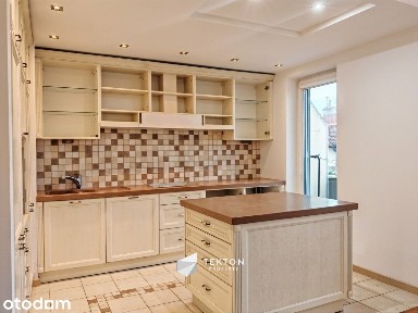 Dwupoziomowe 117 m² w Bąkowie, las, kominek!