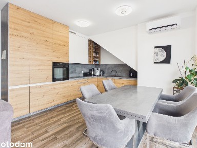Apartament z dużym tarasem. Garaż. Klimatyzacja.
