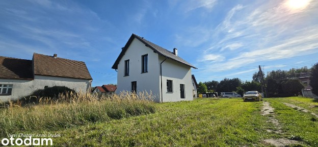Dom wolnostojący z ogrodem w sąsiedztwie lasu