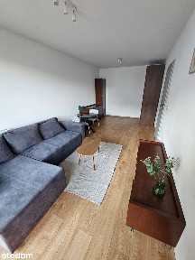 Wynajmę mieszkanie 2-pokojowe z balkonem