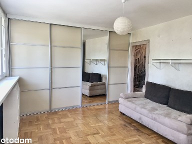 Sprzedam słoneczną, przytulną kawalerkę z widokiem na zieleń, Bonin