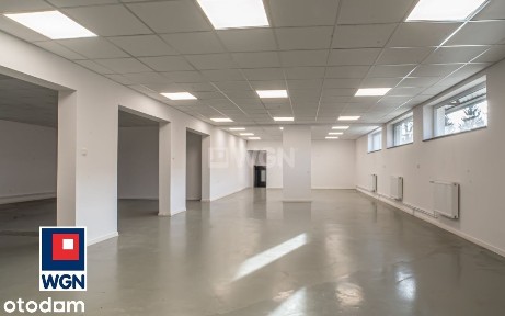 Lokal użytkowy, 260 m², Bolesławiec