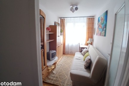 A. Struga 40/42, Radom, 3 pokoje 53,7m2+balkon z ogródkiem,319tys.zł.