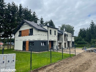 Domy w zabudowie bliźniaczej w Pilchowie pod lasem