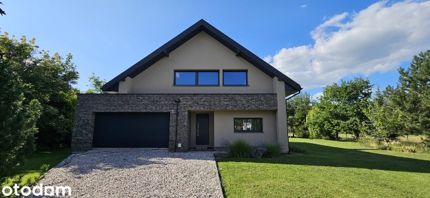 DOM 210 m² DZIAŁKA 1737 m² GARAŻ 2 AUTA