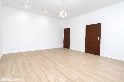 Lokal / Mieszkanie 55 m² w centrum | Winda i prywatny parking