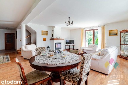 Dom na wzniesieniu z tarasem, działka 5882 m2