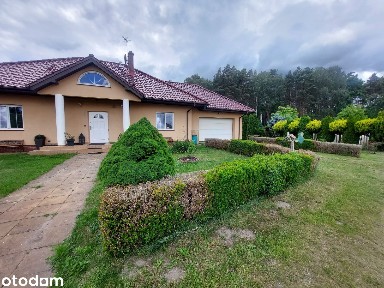 Urokliwy dom wolnostojący w otulinie lasu na posiadłości o pow.4012m2