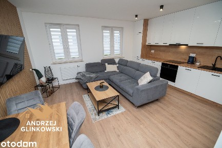 APARTAMENT III POKOJOWY LASKOWICKA
