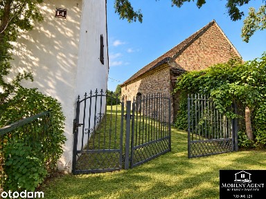 Dom + budynek gospodarczy łącznie ok. 230 m² działka 22 ary Lubiechów