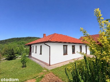 Parterowy dom do wejścia blisko przystanek przedszkole szkoła sklepy.