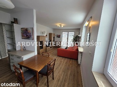 Nowogródzka, 47m2, apartamentowiec z 2016r.