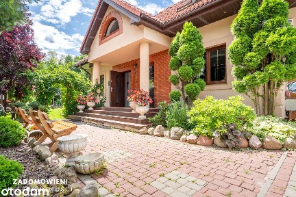 7 pokoi, 5 łazienek, sauna i wiata grillowa - dom 204 m² - Nowa Wieś