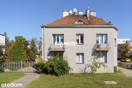 Unikalna kamienica z płaskorzeźbą | Zamieniecka