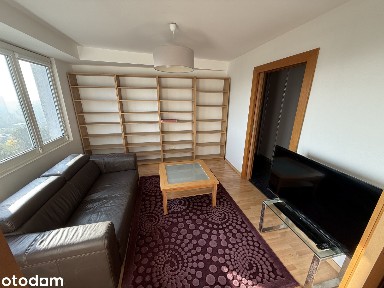 Unikalne 60 m² z panoramą Łodzi | Radiostacja