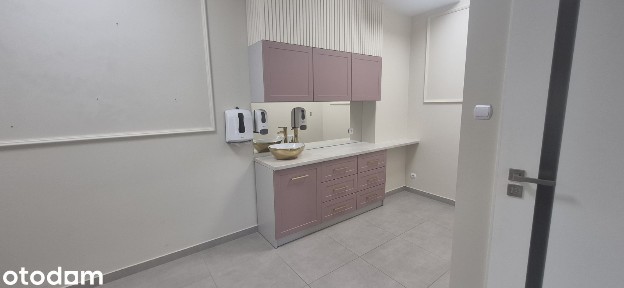 Gabinet lekarski lub kosmetyczny 40m2 ul. Hetmańska