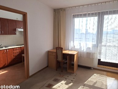 Przytulna kawalerka 31 m2 z balkonem przy stacji metra M2 ( Bemowo)