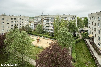 Słoneczna loggia i trzy pokoje w sercu Olechowa