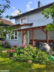 Dom jednorodzinny w zabudowie bliźniaczej - 199 m² | 850 000 zł