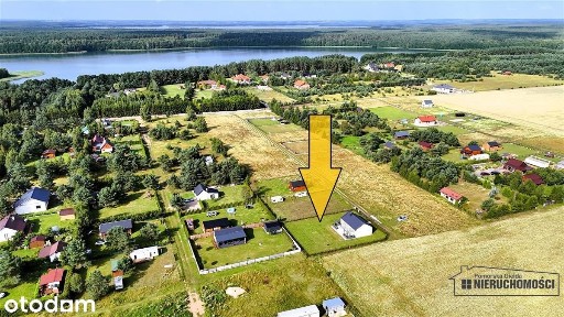 Nowy domek letniskowy nad jeziorem Dołgie.