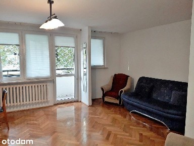 Do wynajęcia 2-pokojowe mieszkanie z balkonem.