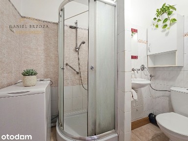 4 pokoje blisko centrum | 72,57 m² | przy Uranii| 2 piętro| winda