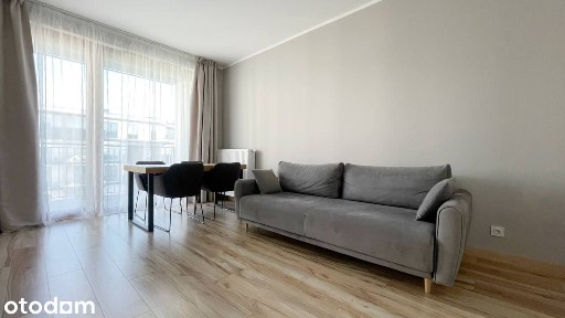 3 pokoje, Royal Residence,Wilanów miejsce parkingowe i komórka w cenie