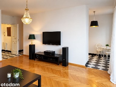 3 Bedrooms II 2 Parking Spaces II Air Conditioning