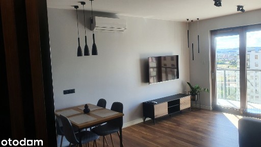 Nowoczesny Apartament - 2 pokoje, Gdańsk Nowa Letnica, 17 piętro.