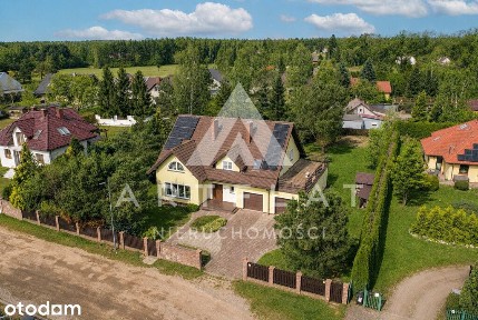 Wyjątkowy dom na dużej działce 1905 m² -Wiczlino