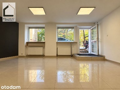 pod usługi biuro beauty | w centrum | miejsce postojowe w cenie