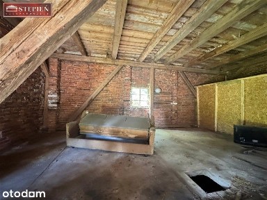 Podgórki | Stary Dom Ze Stodołą | Działka 1 761 m²