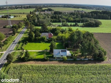 Dom z piwnicą i garażem na działce budowlanej 4900m2 przy DK61