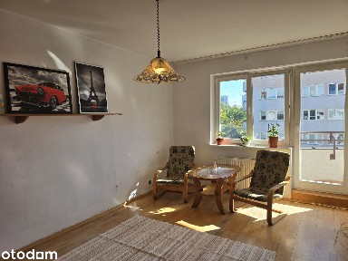 2 - pokoje/balkon/garaż/ komórka lokatorska