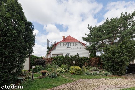 WYCZÓŁKI - 905 m² działki. Dom z potencjałem!
