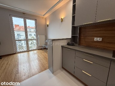 2 pokoje z balkonem i piwnicą