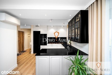 Luksusowy apartament 3 pokoje, komórka, balkon:)