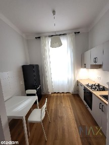 Bezczynszowa kawalerka z nowymi meblami blisko Rynku