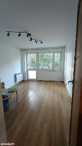 2 pokoje + pokój dzienny z aneksem, 44 m², balkon, po remoncie