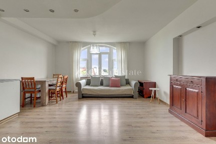 przestronny, słoneczny apartament w sercu Sopotu