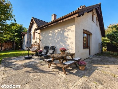 Przestronny dom gotowy do zamieszkania !