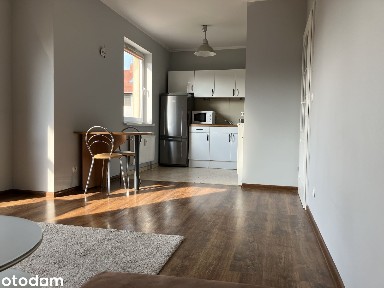 2 pokoje | Krzyki-Partynice | Garaż | Salon + Sypialnia | 2750zł