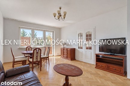 Ochota ul. Dickensa 31a, 74,90 m, garaż, komórka