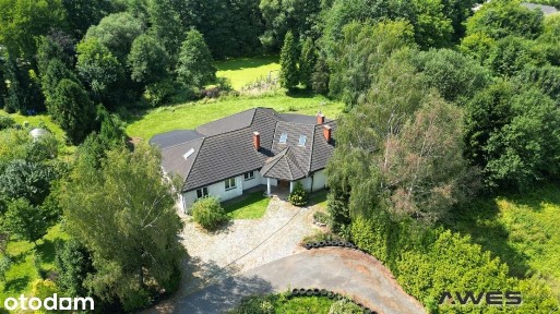 Dom, 285 m², Bielsko-Biała