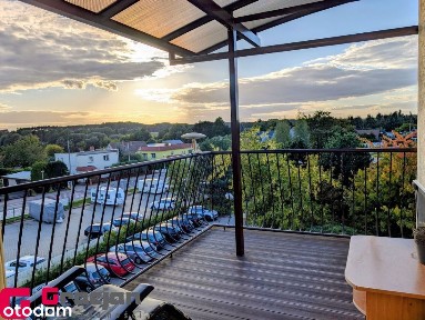 Duży narożny balkon z pięknym widokiem!