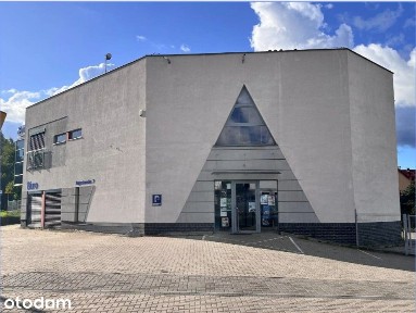 Budynek handlowo-usługowy 800 m2, duży parking, doskonała lokalizacja.
