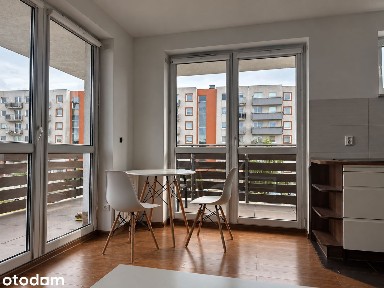 2 pokoje | SKM 350 m | balkon 15 m² | komórka 10 m² | hala garażowa