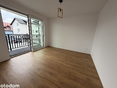 Na wynajem nowe mieszkanie w domu wielorodzinnym| Centrum Karwi