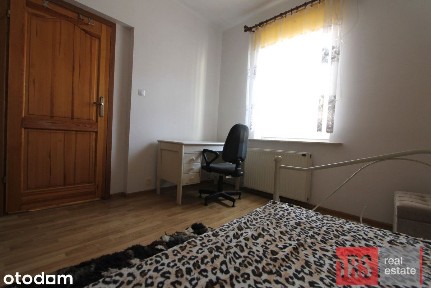 Bytom Śródmieście 3 pokoje.