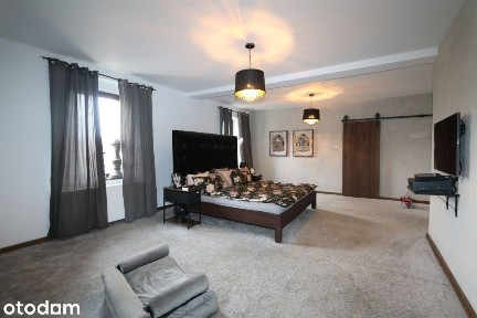 Dom, 450 m², Lubomin